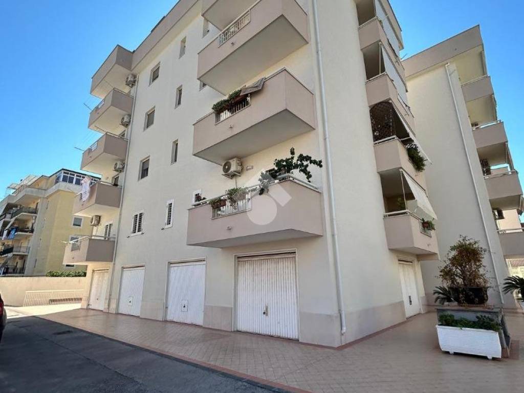 appartamento in vendita a Cesa