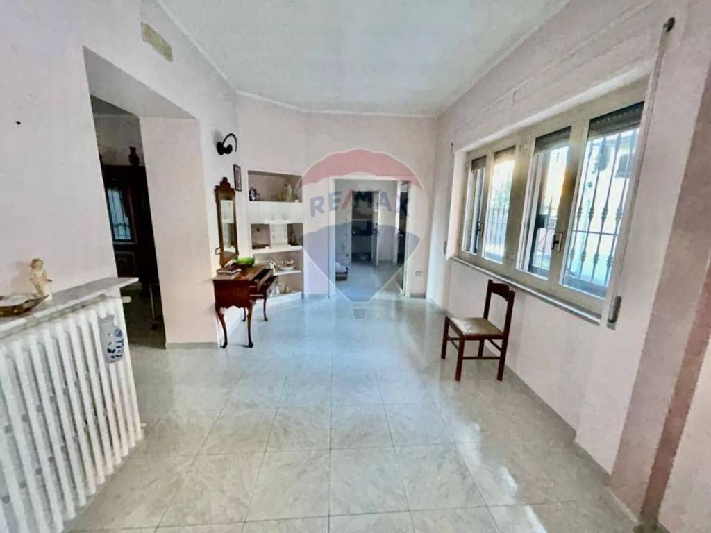 casa indipendente in vendita a Cesa