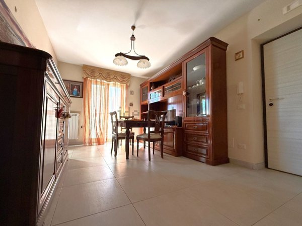 appartamento in vendita a Cesa