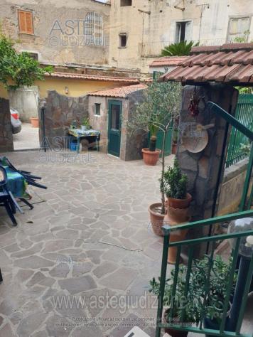 appartamento in vendita a Cesa