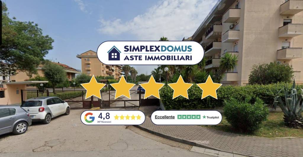 casa indipendente in vendita a Cesa