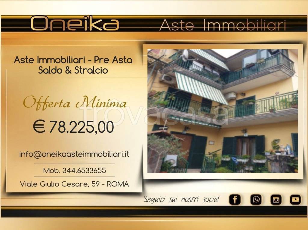 casa indipendente in vendita a Cesa