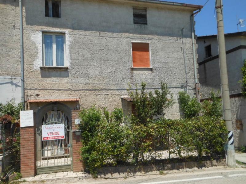 casa indipendente in vendita a Conca della Campania in zona Potete