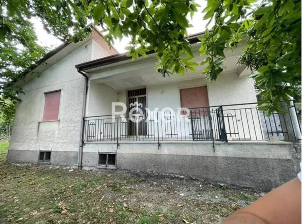 casa indipendente in vendita a Conca della Campania in zona Orchi