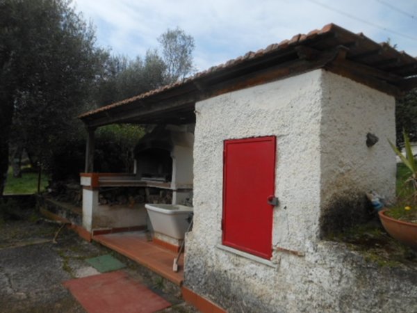 casa indipendente in vendita a Conca della Campania
