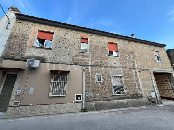 appartamento in vendita a Curti