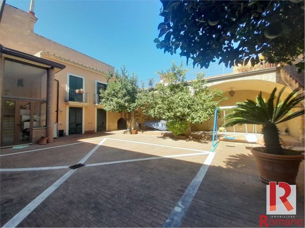 casa indipendente in vendita a Curti