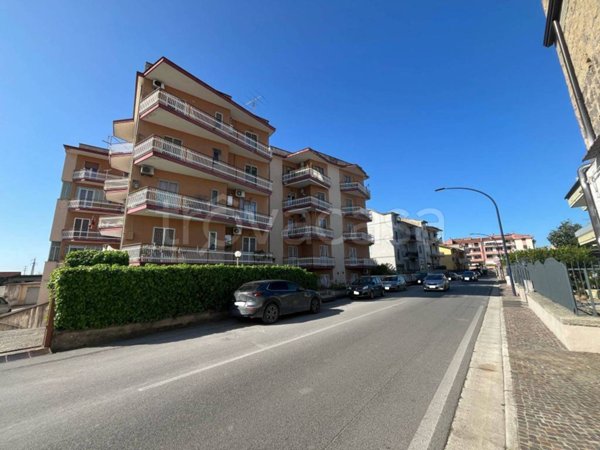 appartamento in vendita a Curti