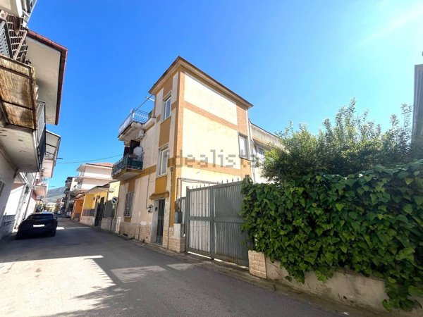 appartamento in vendita a Curti