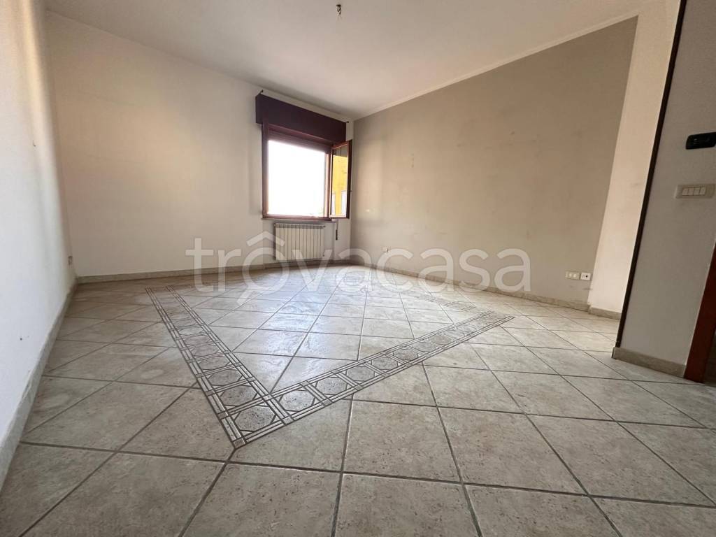 appartamento in vendita a Curti