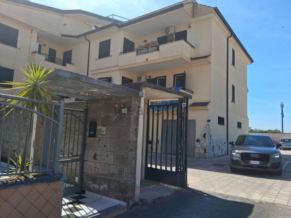 appartamento in vendita a Curti