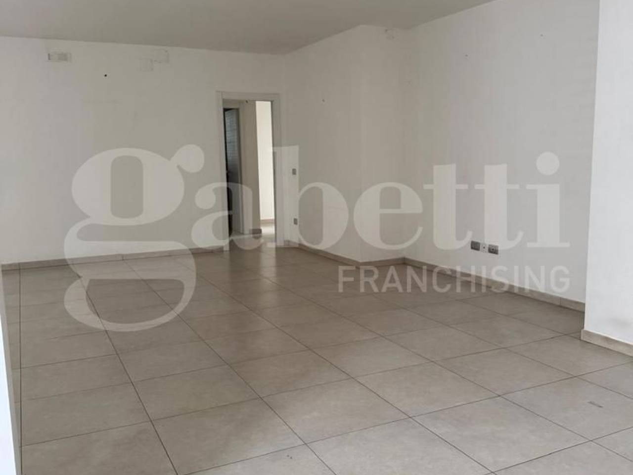 appartamento in vendita a Curti