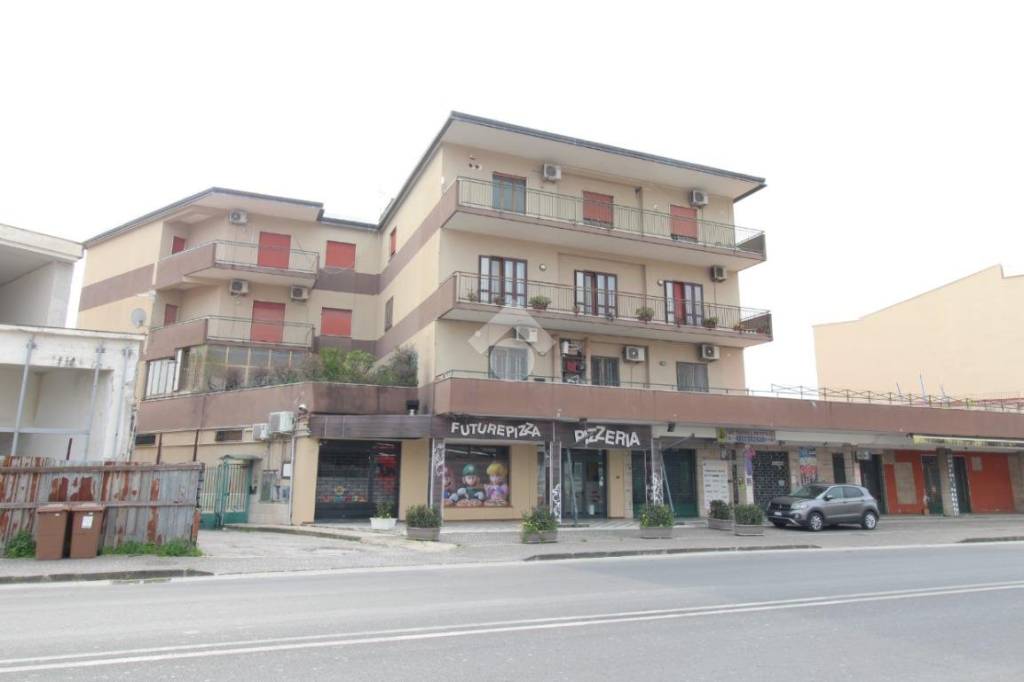 appartamento in vendita a Curti