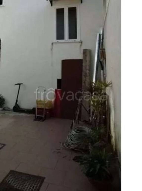 appartamento in vendita a Curti