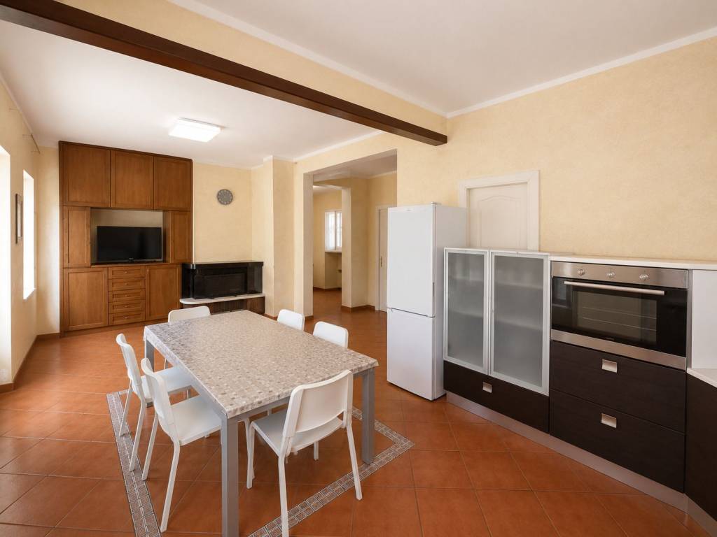 casa indipendente in vendita a Curti