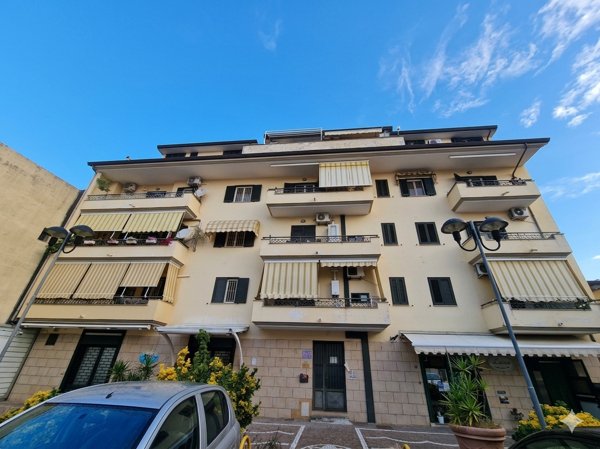 appartamento in vendita a Curti