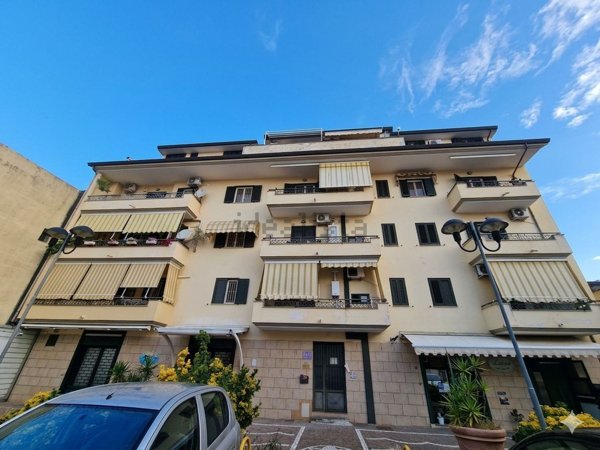 appartamento in vendita a Curti