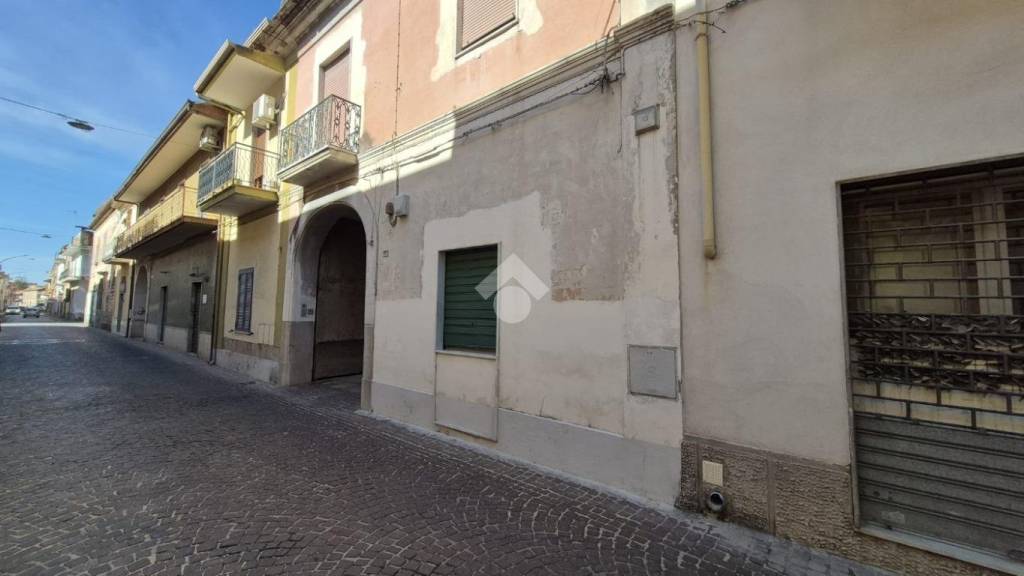 appartamento in vendita a Curti