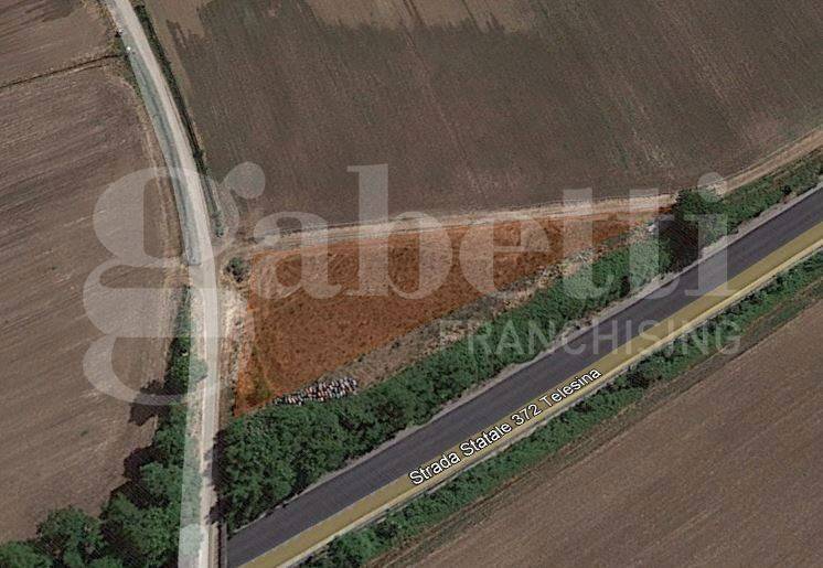 terreno agricolo in vendita a Dragoni