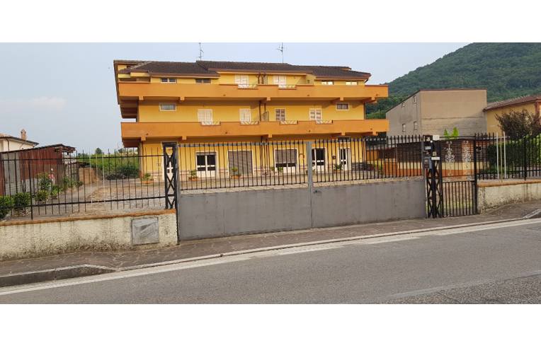intera palazzina in vendita a Dragoni