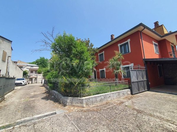 casa indipendente in vendita a Dragoni