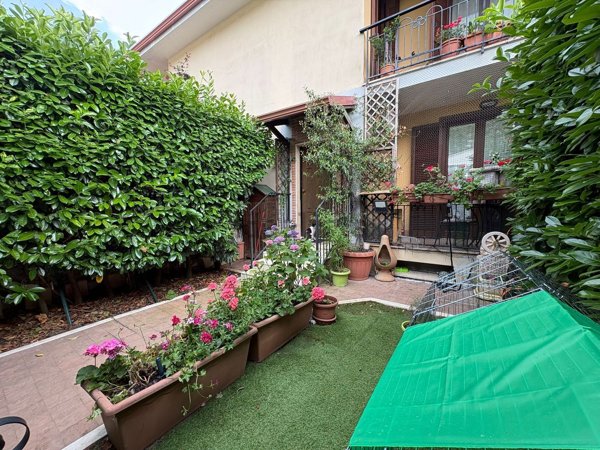 casa indipendente in vendita a Formicola