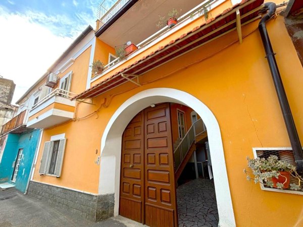 casa indipendente in vendita a Francolise