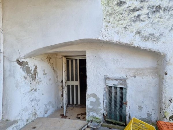 casa indipendente in vendita a Francolise in zona Montanaro