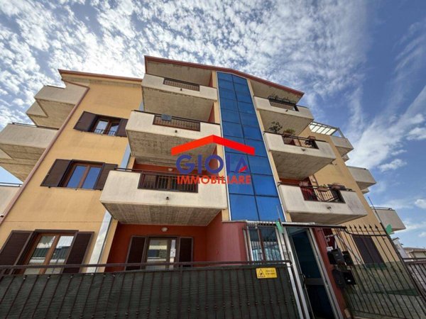 intera palazzina in vendita a Francolise in zona Ciamprisco