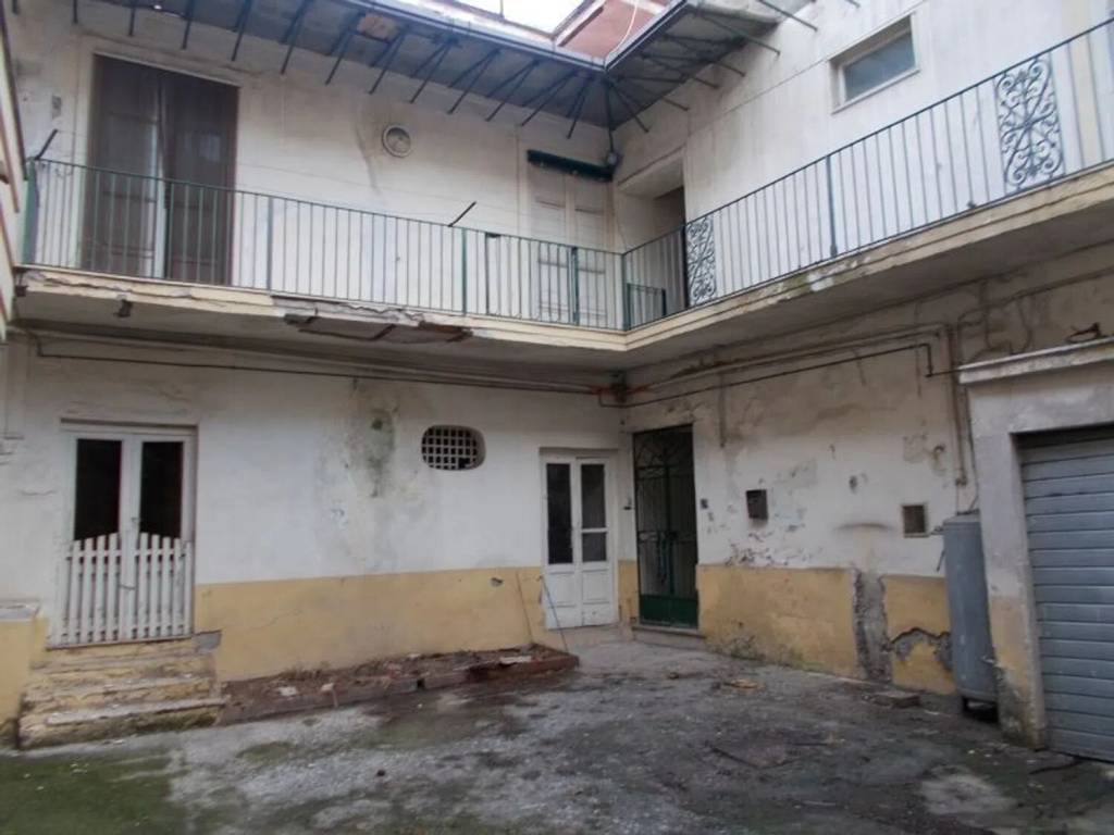 casa indipendente in vendita a Frignano