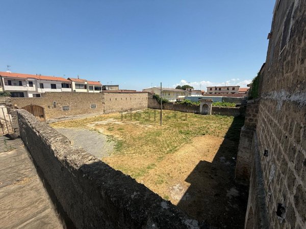 casale in vendita a Frignano