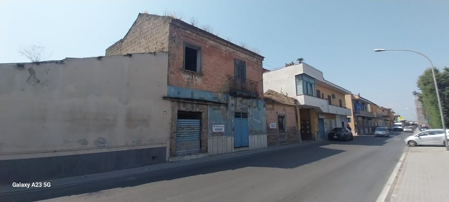 casa indipendente in vendita a Frignano