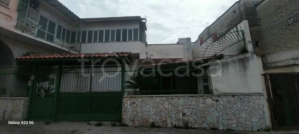 casa indipendente in vendita a Frignano