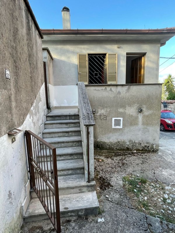 appartamento in vendita a Galluccio