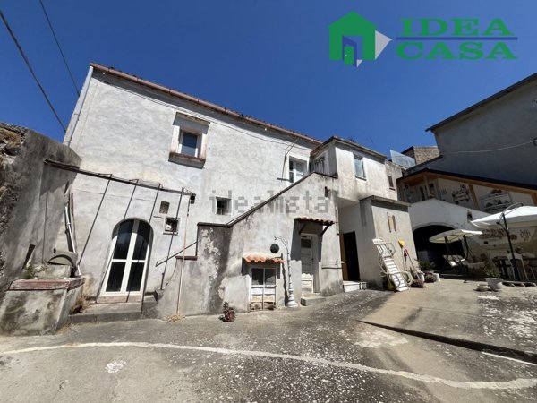 casa indipendente in vendita a Giano Vetusto
