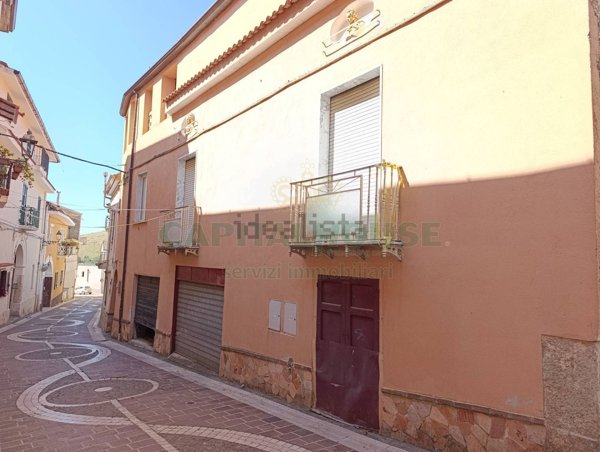 casa indipendente in vendita a Giano Vetusto