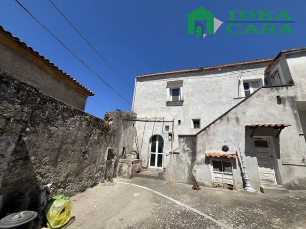 casa indipendente in vendita a Giano Vetusto