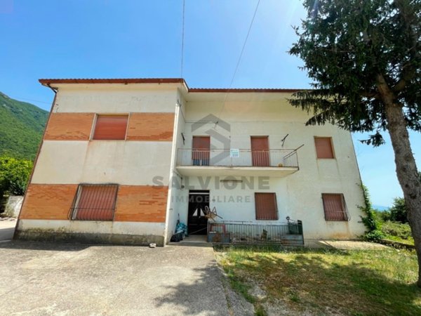 casa indipendente in vendita a Gioia Sannitica