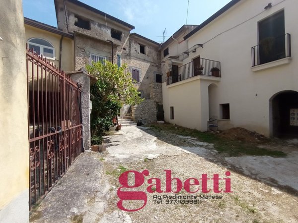 appartamento in vendita a Gioia Sannitica in zona Gioia