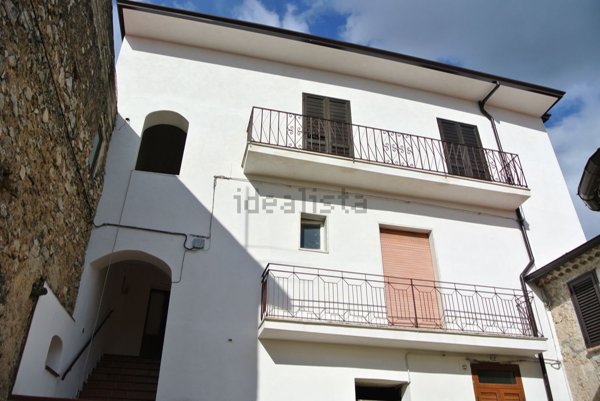 appartamento in vendita a Gioia Sannitica in zona Calvisi