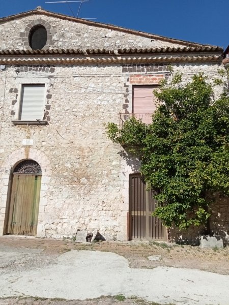 azienda agricola in vendita a Gioia Sannitica in zona Gioia