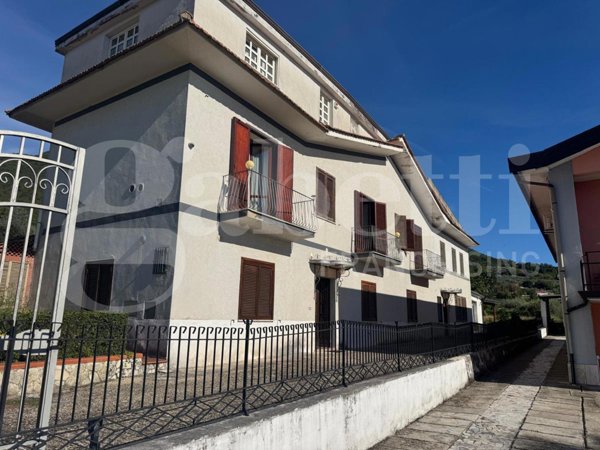 casa indipendente in vendita a Gioia Sannitica