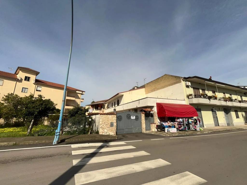 casa indipendente in vendita a Grazzanise