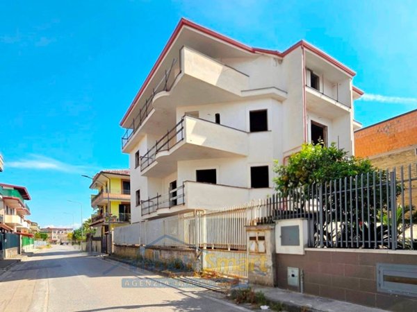 casa indipendente in vendita a Gricignano di Aversa