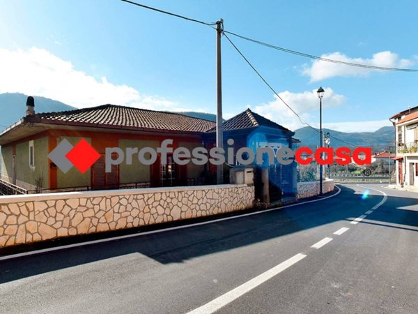 casa indipendente in vendita a Liberi