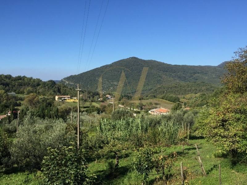 casa indipendente in vendita a Liberi
