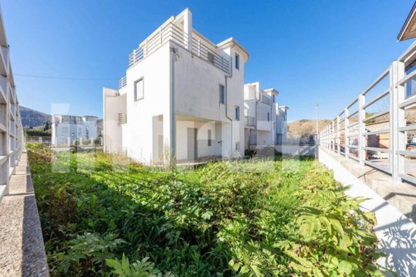 casa indipendente in vendita a Liberi