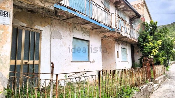 casa indipendente in vendita a Liberi