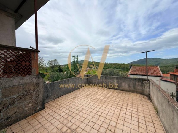 casa indipendente in vendita a Liberi
