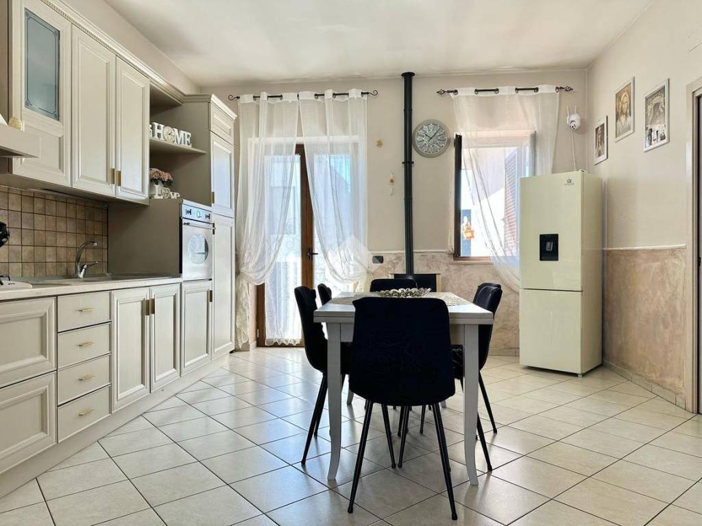 appartamento in vendita a Lusciano